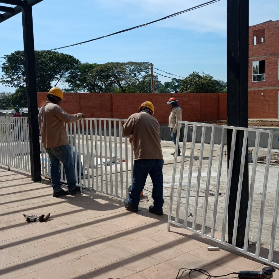 Casas de Interés Social en Palmira y Jamundí G.A. Cadena López